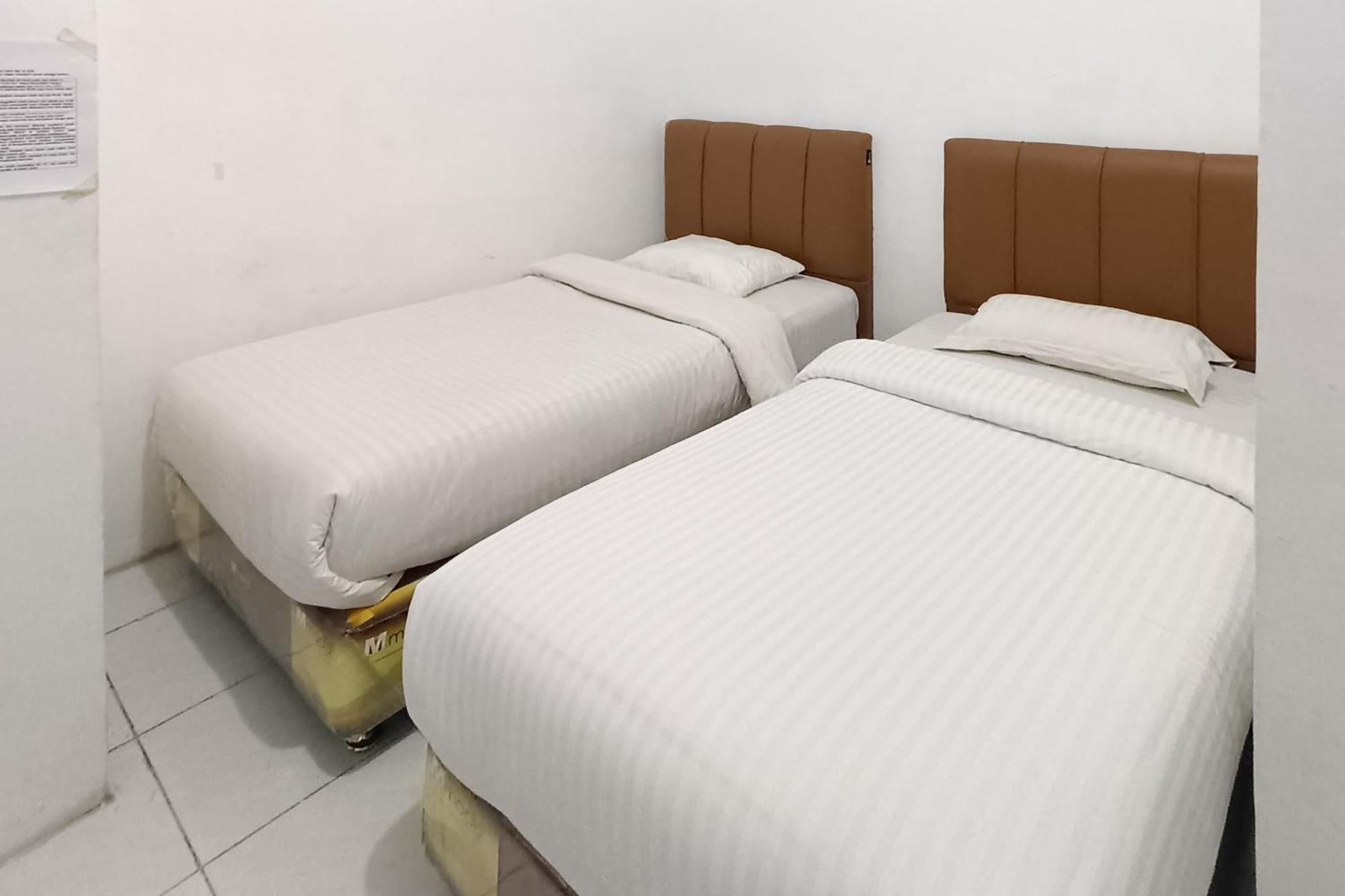 Oyo 92207 Hotel Koperasi バンダ・アチェ エクステリア 写真