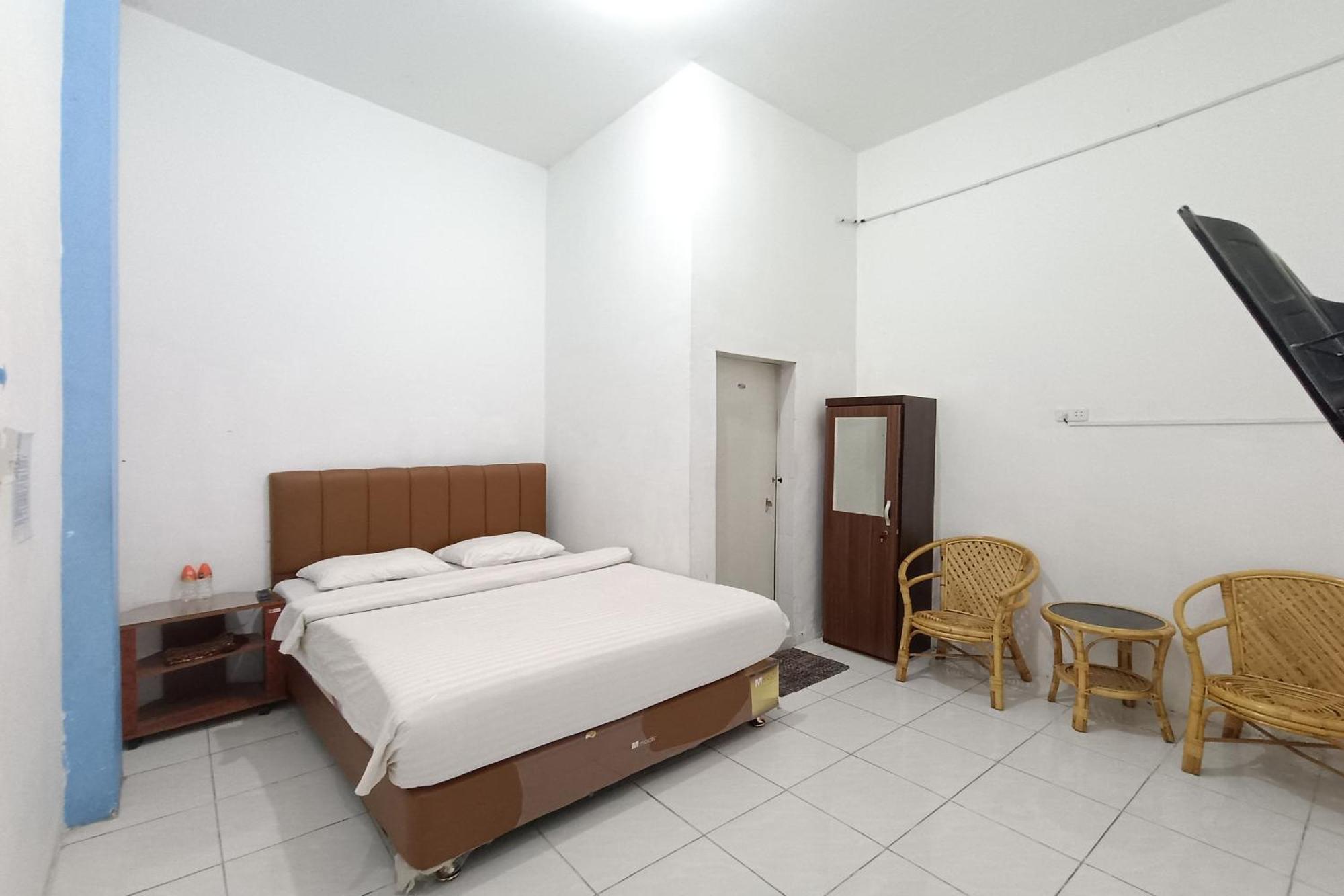 Oyo 92207 Hotel Koperasi バンダ・アチェ エクステリア 写真