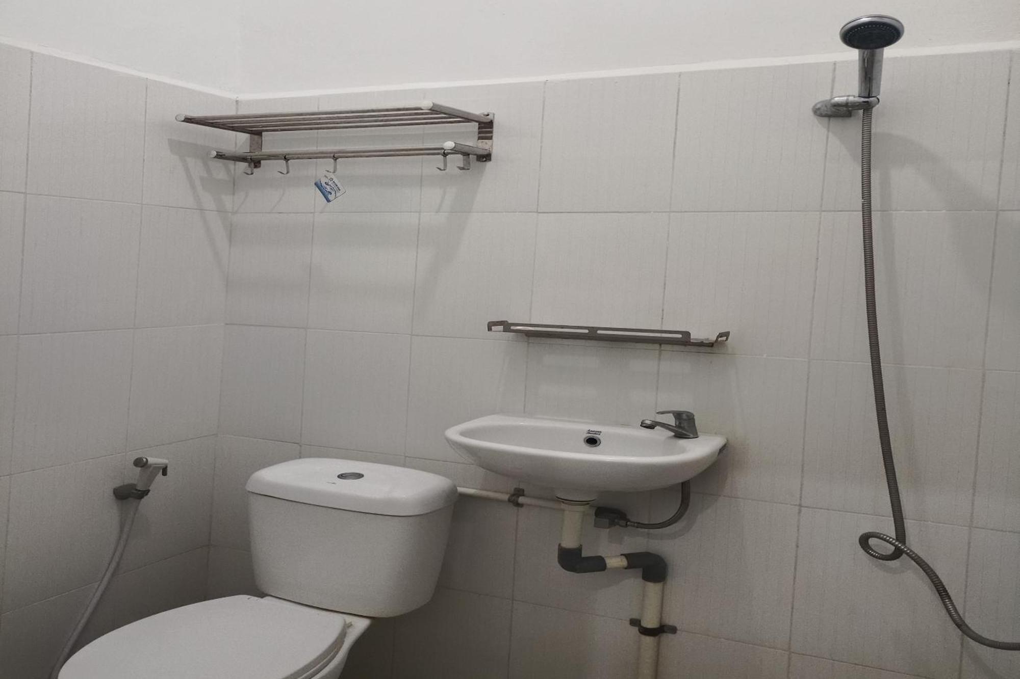 Oyo 92207 Hotel Koperasi バンダ・アチェ エクステリア 写真